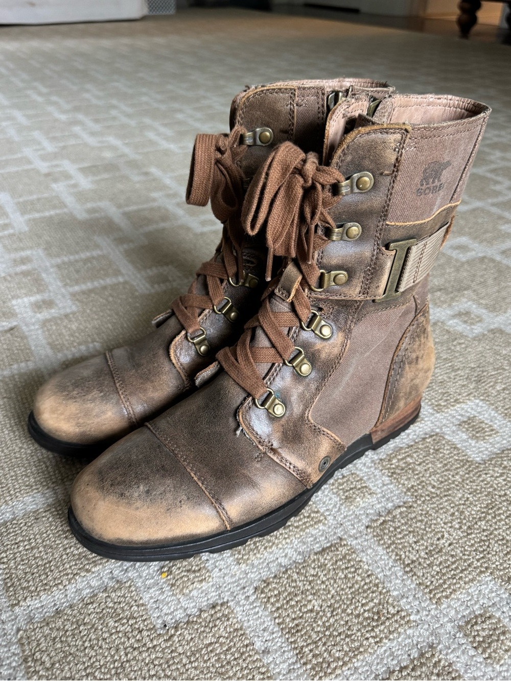 Sorel Major Carly Distressed Leather Canvas Combat Boots Brown Size 8.5 - Picture 7 of 16